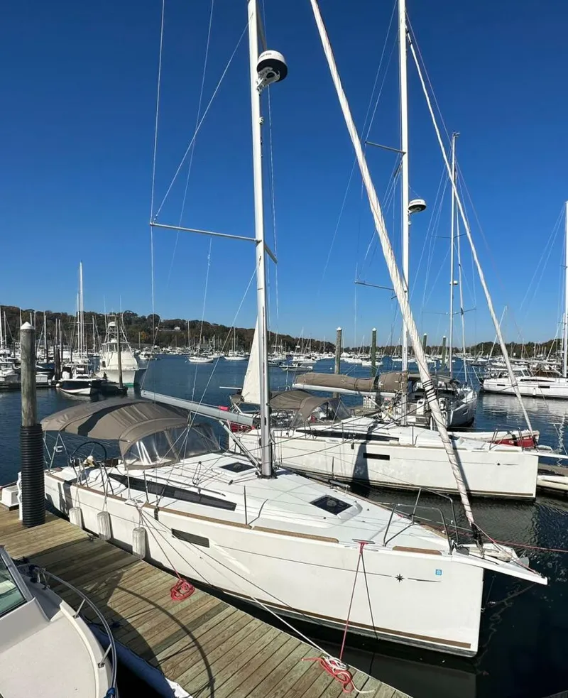 Slide: The Image of Jeanneau Sun Odyssey 349 2019 - 22