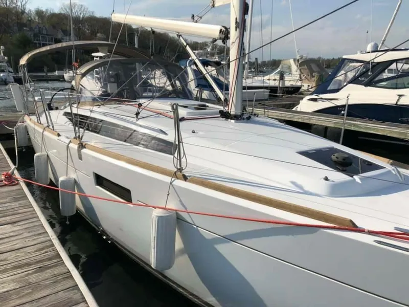 Slide: The Image of Jeanneau Sun Odyssey 349 2019 - 24