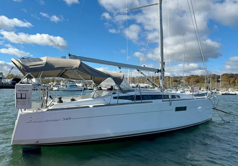 Slide: The Image of Jeanneau Sun Odyssey 349 2019 - 4