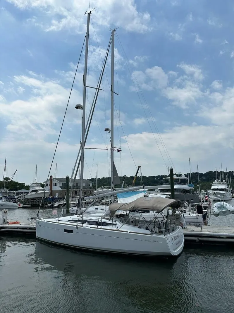 Slide: The Image of Jeanneau Sun Odyssey 349 2019 - 9