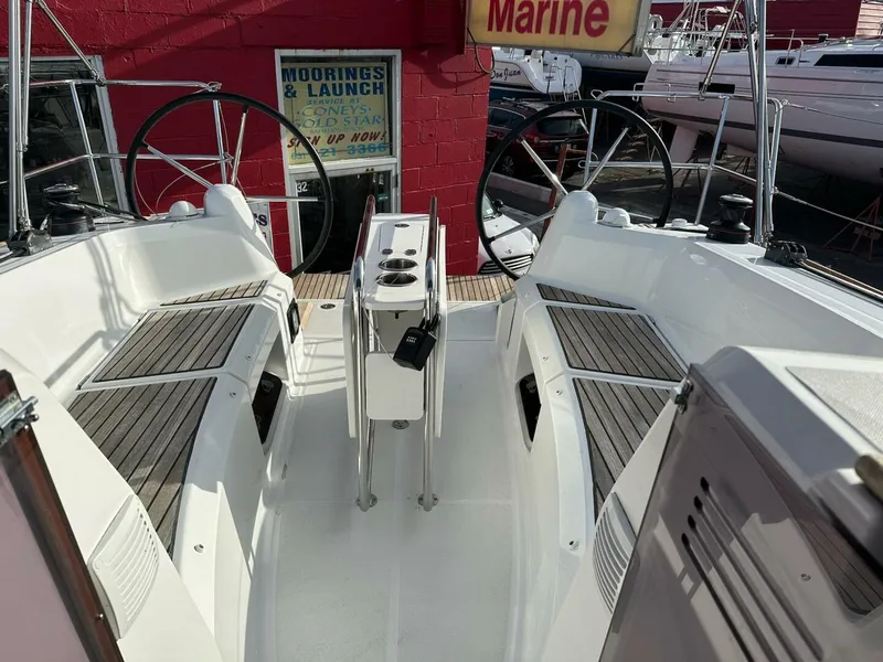 Slide: The Image of Jeanneau Sun Odyssey 349 2020 - 10