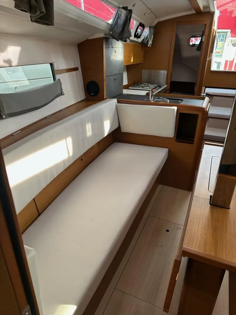 Slide: The Image of Jeanneau Sun Odyssey 349 2020 - 21