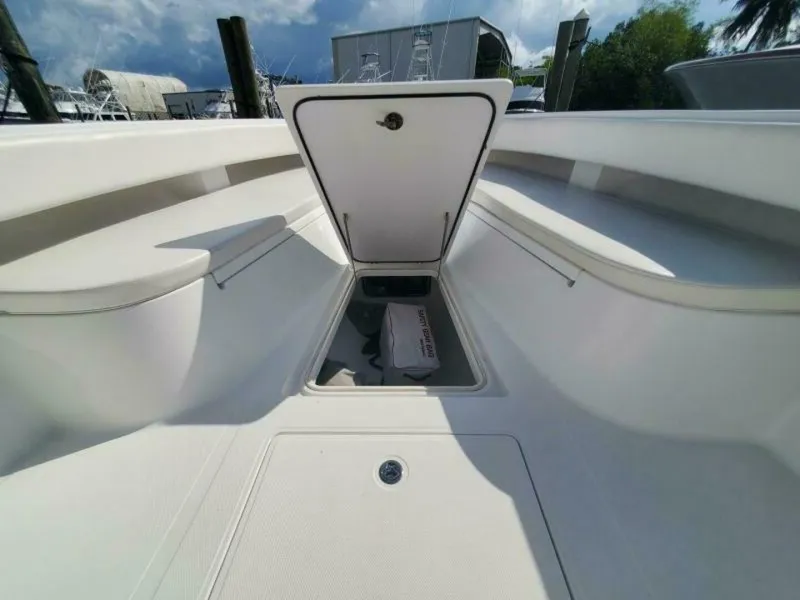 Slide: The Image of Bahama 41 FS 2014 - 15