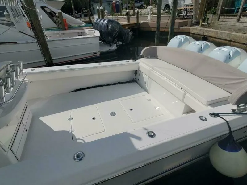 Slide: The Image of Bahama 41 FS 2014 - 2