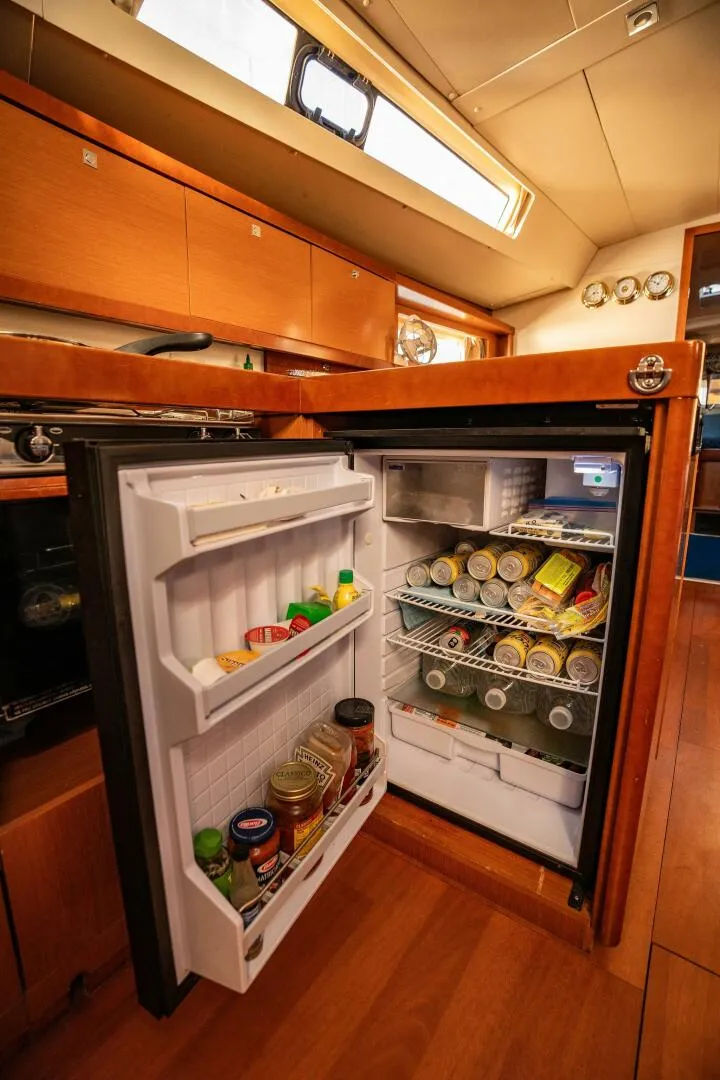 Slide: The Image of Beneteau Oceanis 2012 - 10