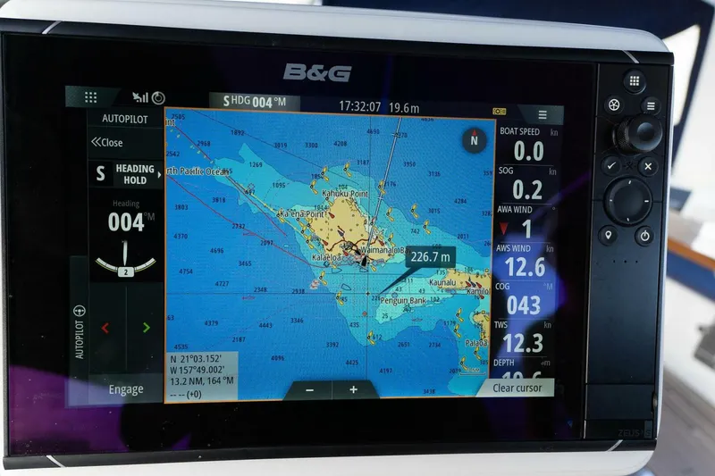 Slide: The Image of Beneteau Oceanis 2012 - 11