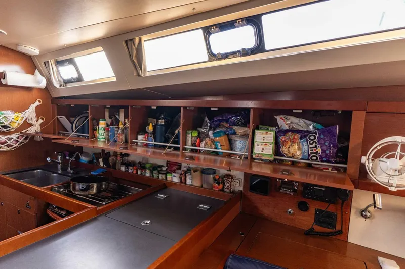 Slide: The Image of Beneteau Oceanis 2012 - 9