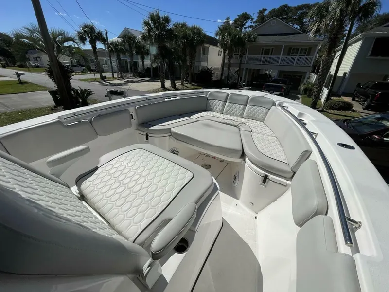 Slide: The Image of Sea Fox 288 Commander 2024 - 38