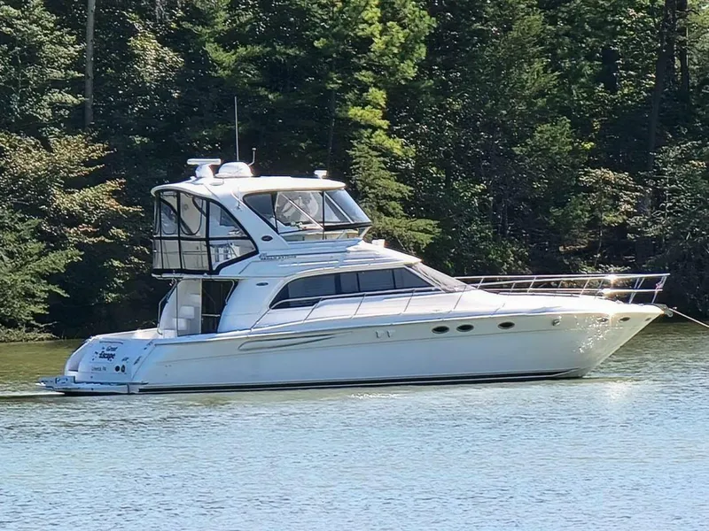 The Image of Sea Ray 480 Sedan Bridge 2004 - 0