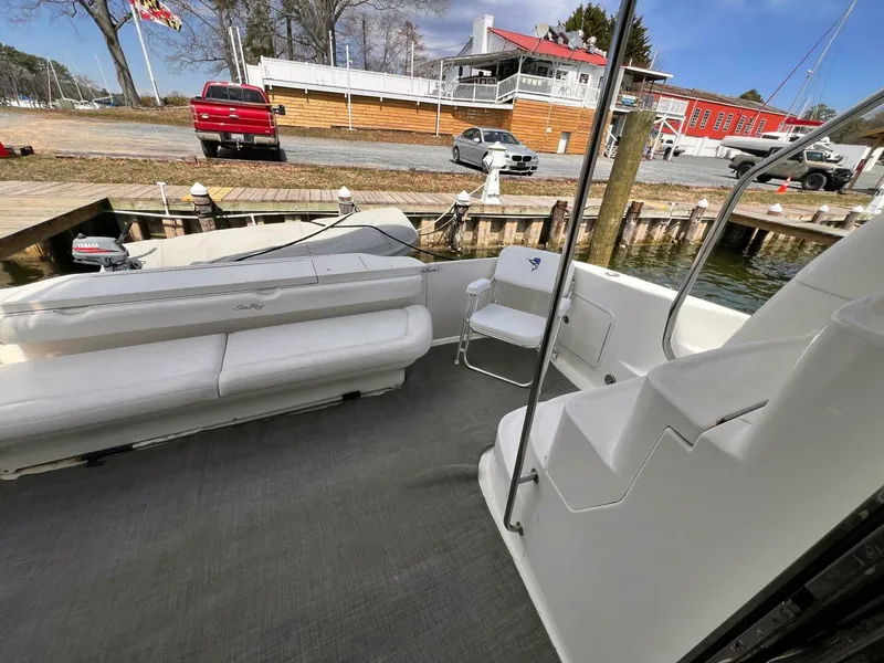 Slide: The Image of Sea Ray 480 Sedan Bridge 2004 - 32