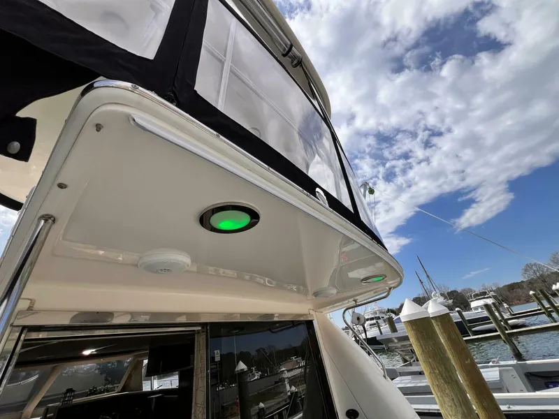 Slide: The Image of Sea Ray 480 Sedan Bridge 2004 - 43