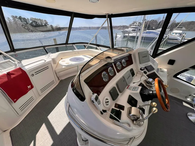 Slide: The Image of Sea Ray 480 Sedan Bridge 2004 - 7