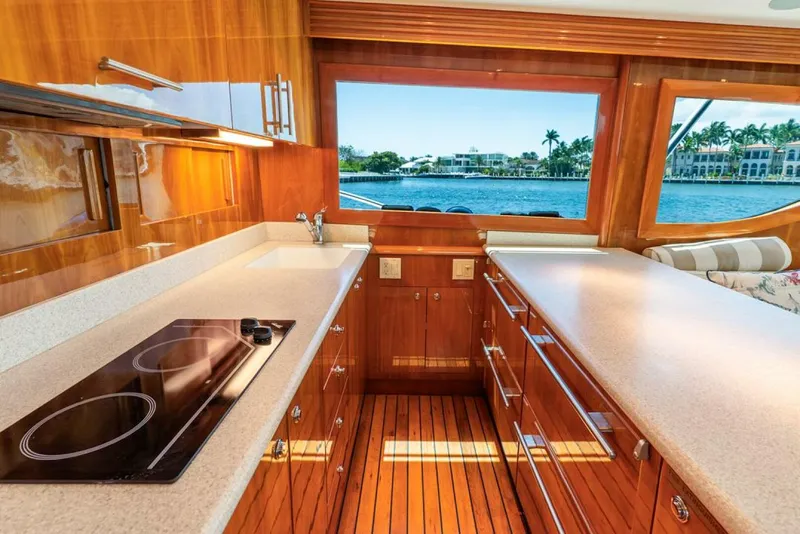 Slide: The Image of Hatteras 50 Convertible 2005 - 11