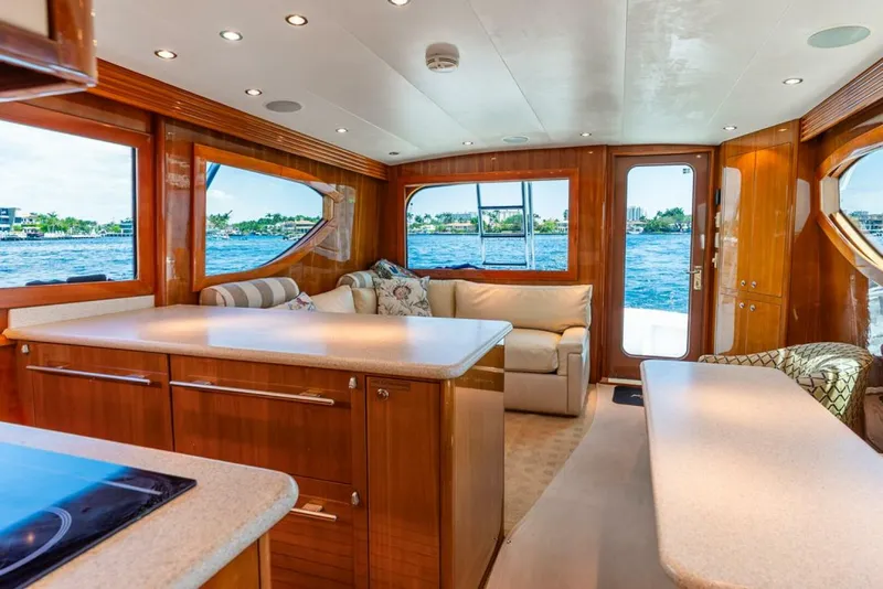 Slide: The Image of Hatteras 50 Convertible 2005 - 14