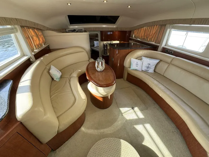 Slide: The Image of Sea Ray 39 Motor Yacht 2004 - 14