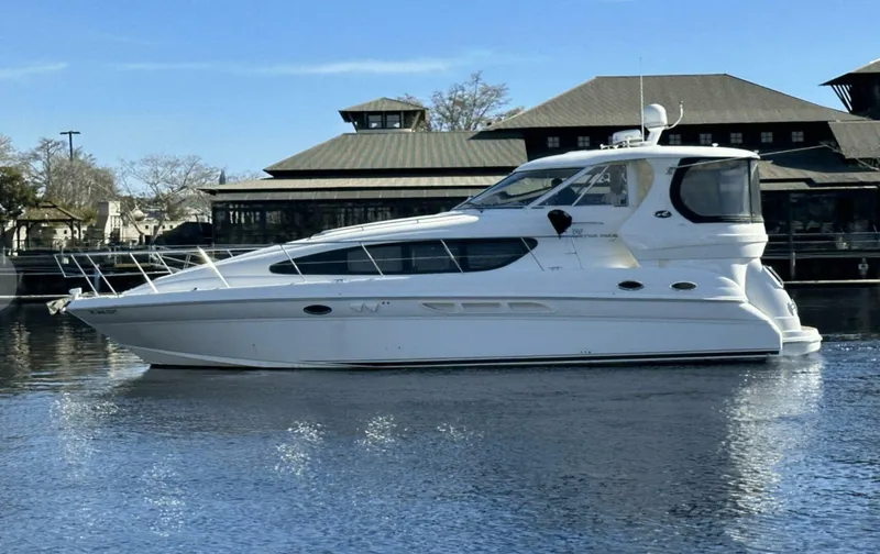 Slide: The Image of Sea Ray 39 Motor Yacht 2004 - 3