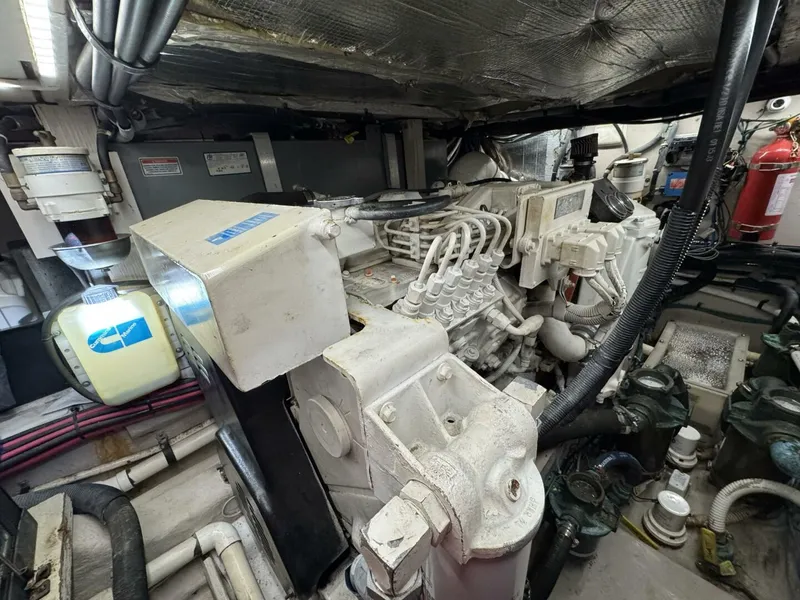Slide: The Image of Sea Ray 39 Motor Yacht 2004 - 40