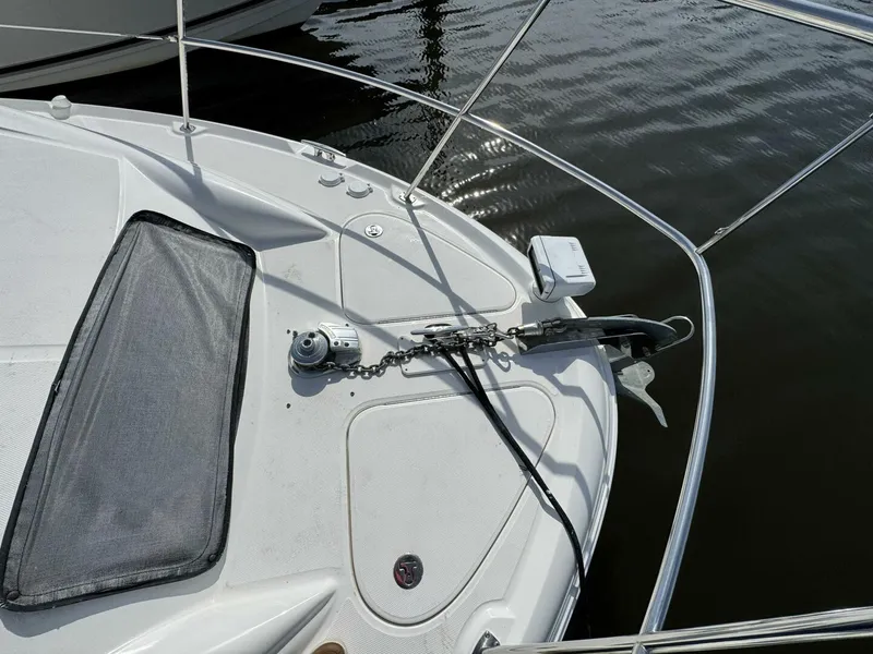 Slide: The Image of Sea Ray 39 Motor Yacht 2004 - 53
