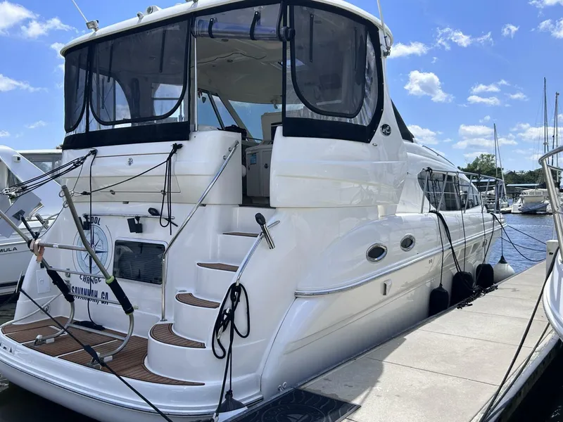 Slide: The Image of Sea Ray 39 Motor Yacht 2004 - 6