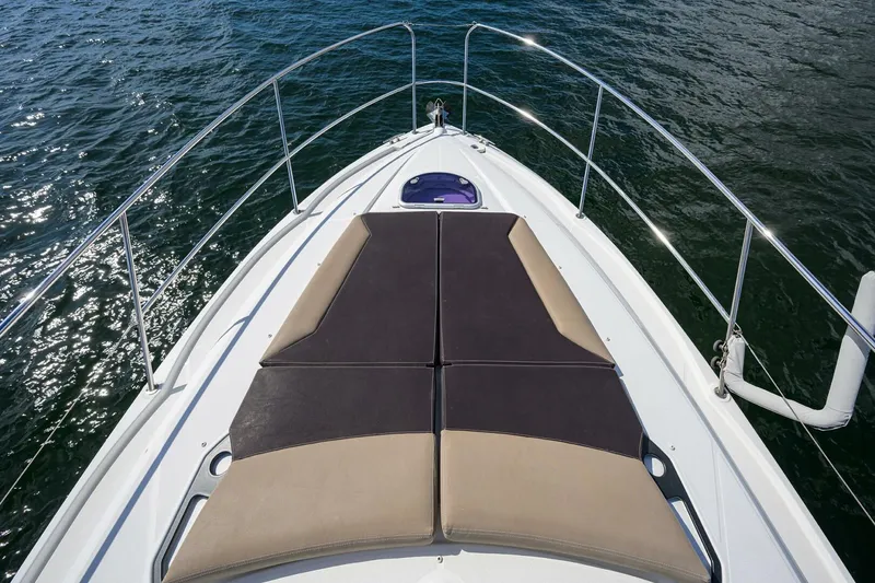 Slide: The Image of Beneteau 38 GT 2015 - 42