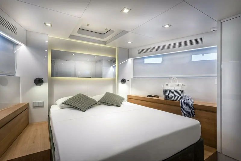 Slide: The Image of SES Yachts 2019 - 14