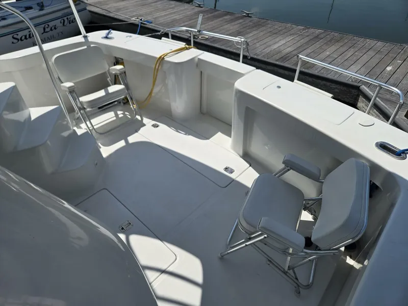 Slide: The Image of Mainship 390 2001 - 11