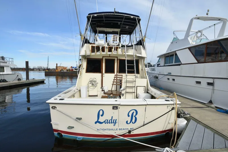 Slide: The Image of Hatteras 46 Convertible 1978 - 3