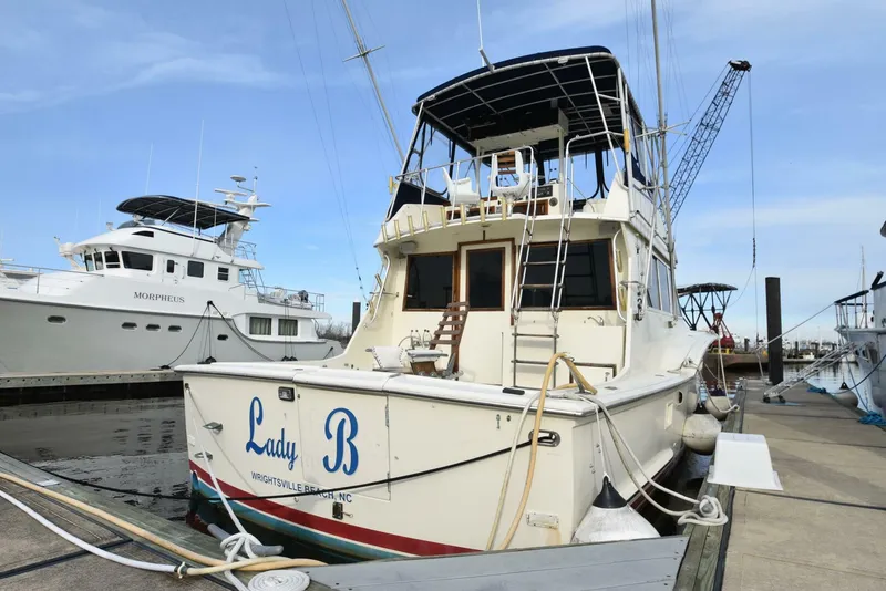 Slide: The Image of Hatteras 46 Convertible 1978 - 4
