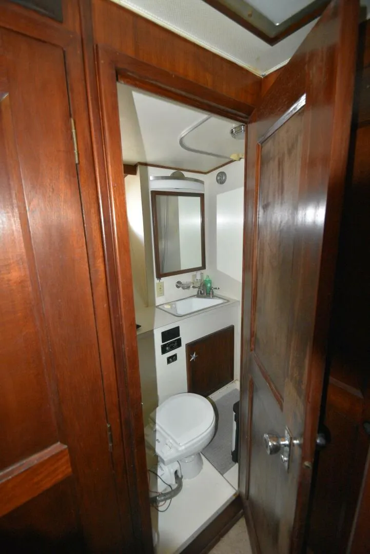 Slide: The Image of Hatteras 46 Convertible 1978 - 54