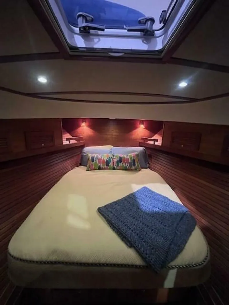 Slide: The Image of Sabre 40 Sedan 2011 - 34