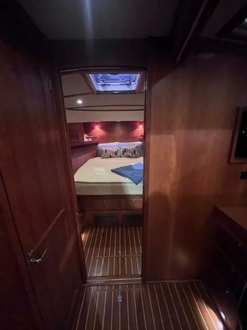 Slide: The Image of Sabre 40 Sedan 2011 - 38