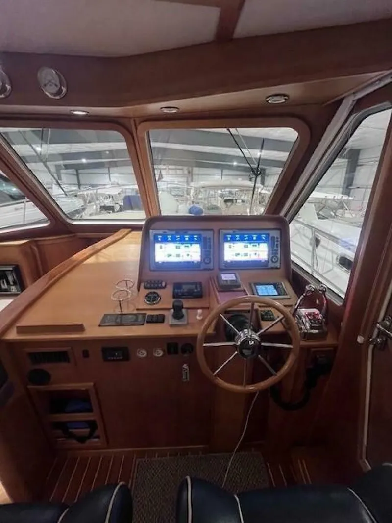 Slide: The Image of Sabre 40 Sedan 2011 - 50