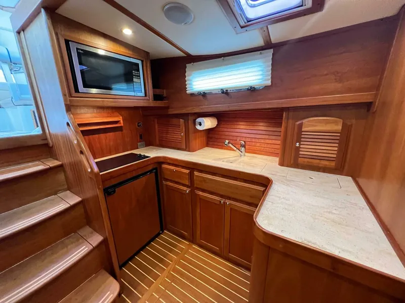 Slide: The Image of Sabre 42 Hardtop Express 2008 - 26