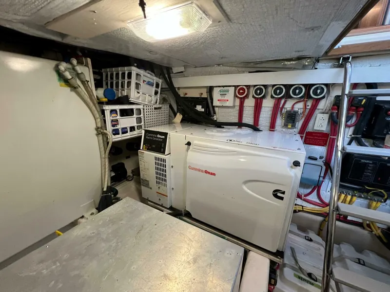 Slide: The Image of Sabre 42 Hardtop Express 2008 - 36