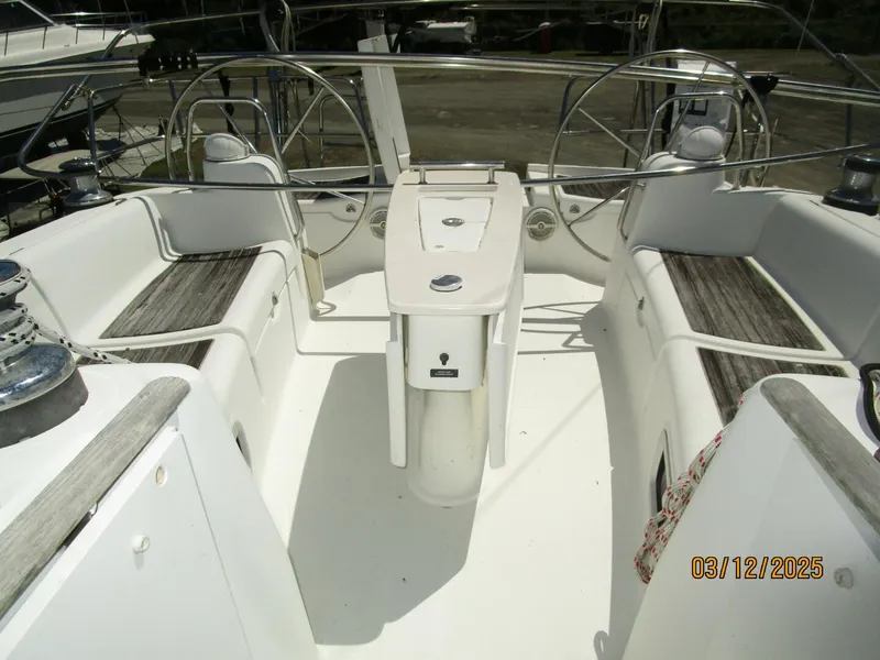 Slide: The Image of Beneteau Oceanis 43 2010 - 11