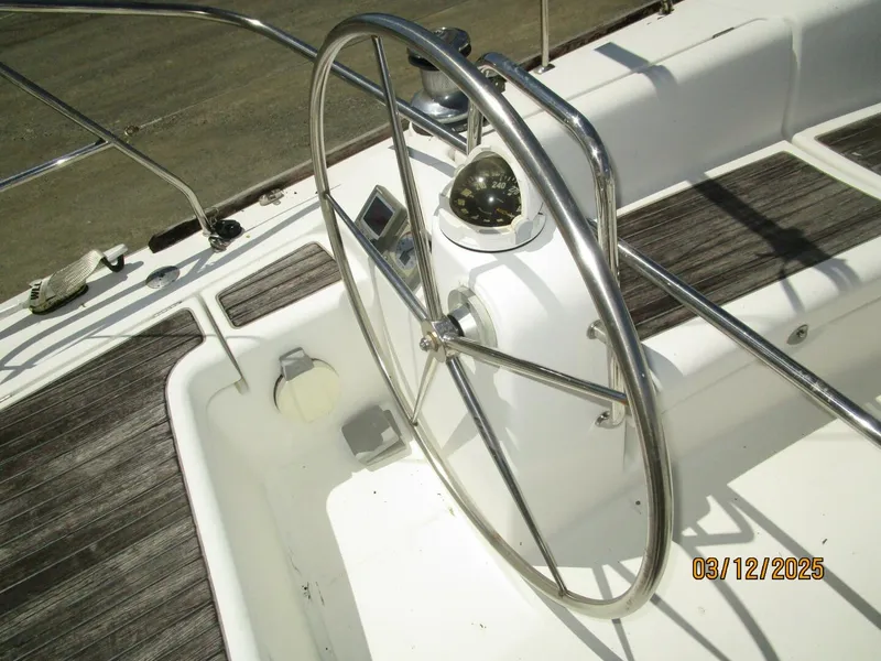 Slide: The Image of Beneteau Oceanis 43 2010 - 12