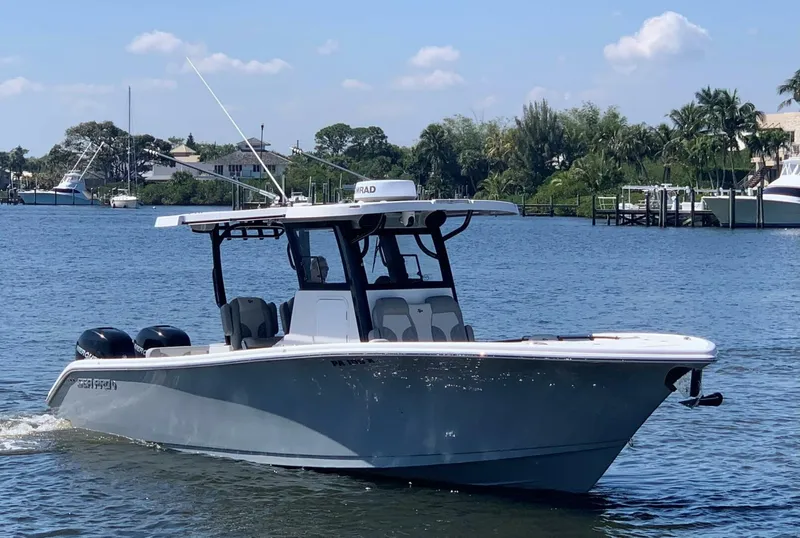 Slide: The Image of Sea Pro 320 DLX 2023 - 3