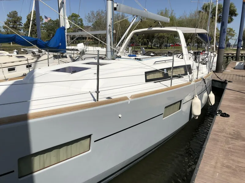 Slide: The Image of Beneteau Oceanis 38 Weekender 2017 - 11