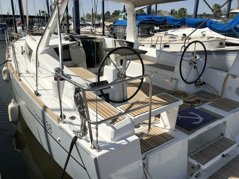 Slide: The Image of Beneteau Oceanis 38 Weekender 2017 - 8