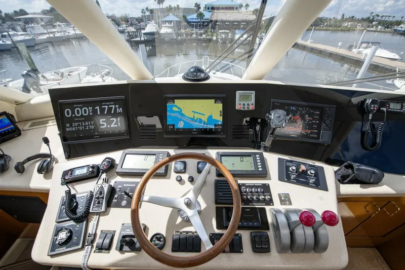 Slide: The Image of Ocean 62 Super Sport EB 2003 - 27
