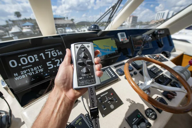 Slide: The Image of Ocean 62 Super Sport EB 2003 - 28