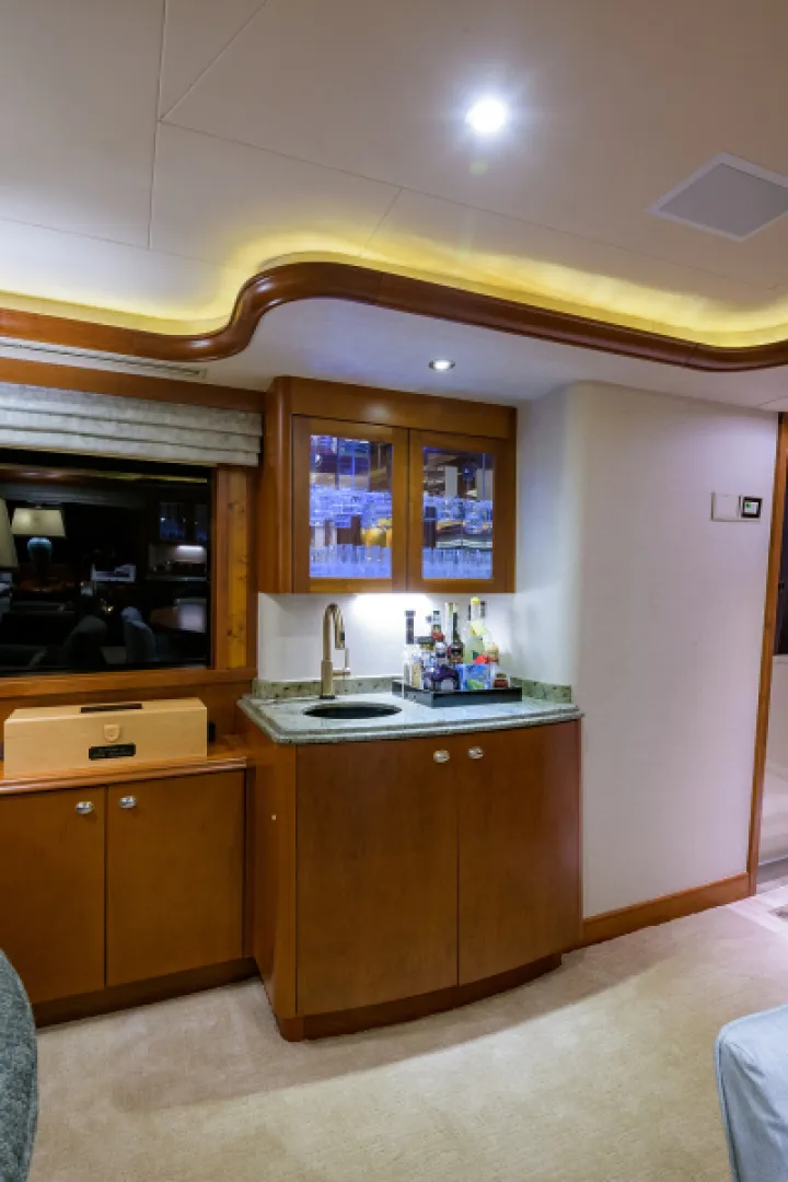 Slide: The Image of Westport 95 Raised Pilothouse Motor Yacht 2001 - 4