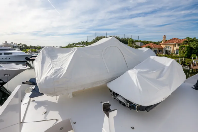 Slide: The Image of Westport 95 Raised Pilothouse Motor Yacht 2001 - 51