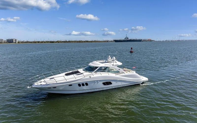 Slide: The Image of Sea Ray 580 Sundancer 2011 - 40