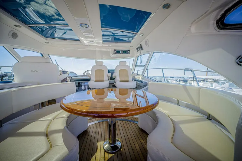 Slide: The Image of Sea Ray 580 Sundancer 2011 - 7
