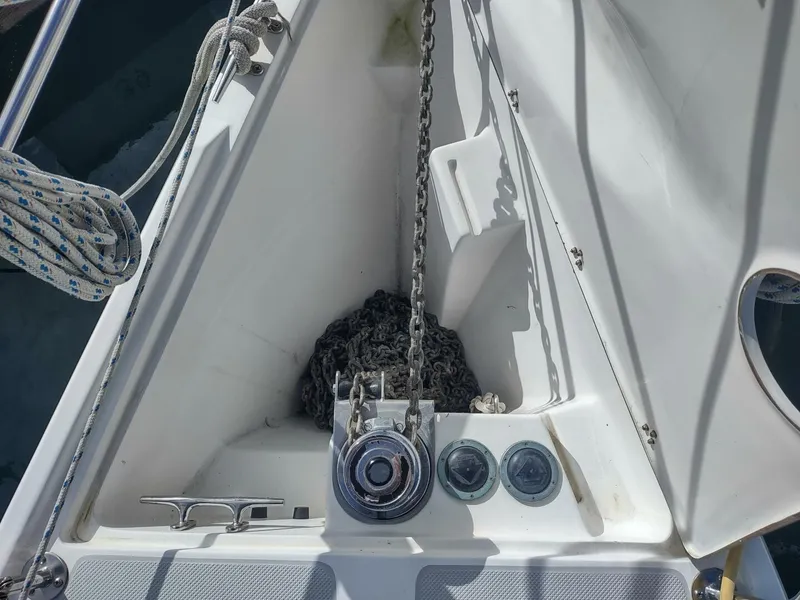 Slide: The Image of Catalina 42 MKII 2005 - 11