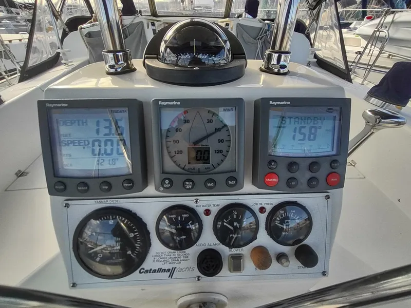 Slide: The Image of Catalina 42 MKII 2005 - 14