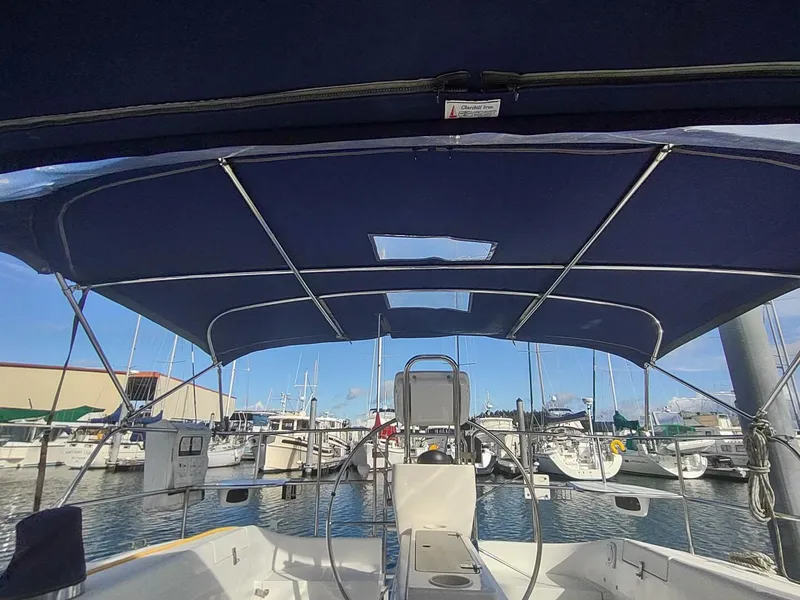 Slide: The Image of Catalina 42 MKII 2005 - 23