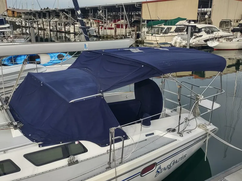 Slide: The Image of Catalina 42 MKII 2005 - 5