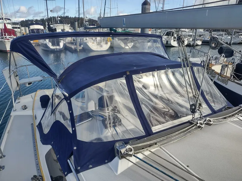 Slide: The Image of Catalina 42 MKII 2005 - 7